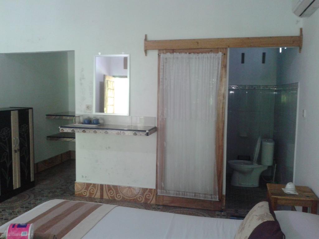 גילי מנו Putri Homestay מראה חיצוני תמונה