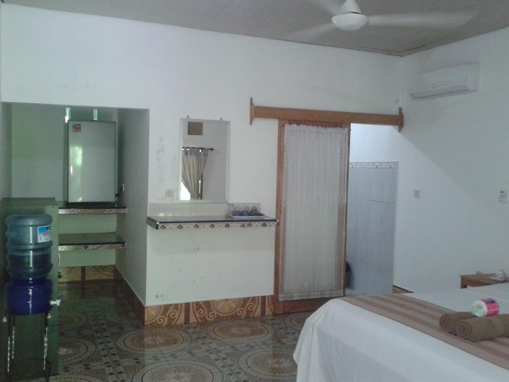 גילי מנו Putri Homestay מראה חיצוני תמונה