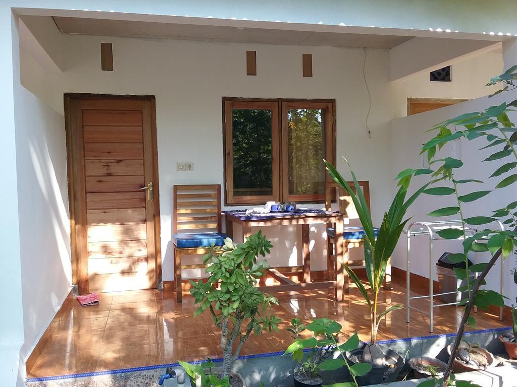 גילי מנו Putri Homestay מראה חיצוני תמונה