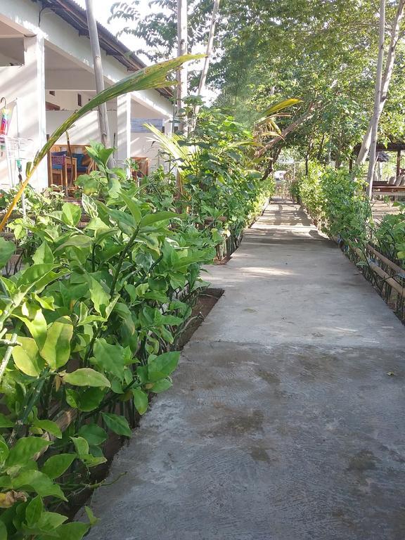 גילי מנו Putri Homestay מראה חיצוני תמונה