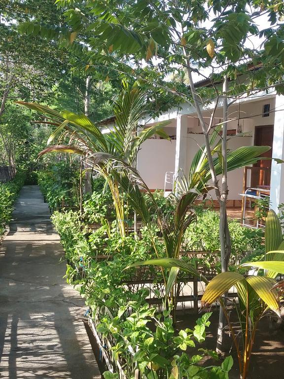 גילי מנו Putri Homestay מראה חיצוני תמונה