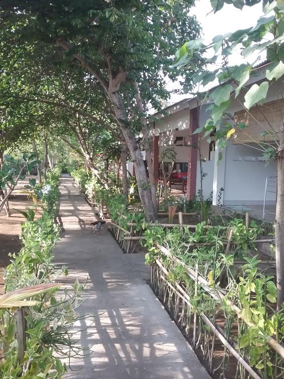 גילי מנו Putri Homestay מראה חיצוני תמונה